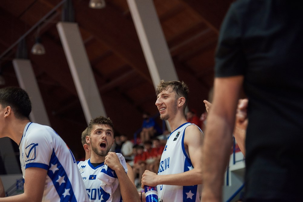 KOSOVA, KAMPIONE E U18